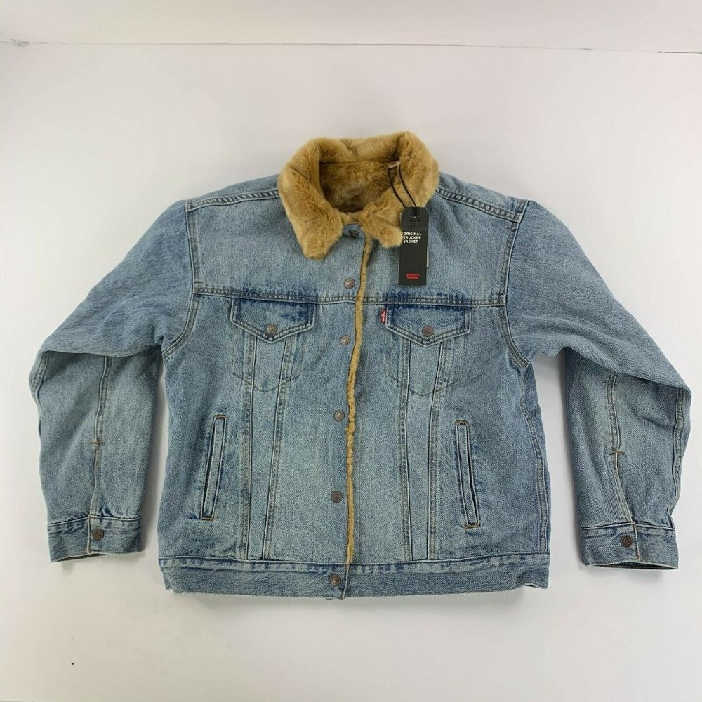 *SOLD OUT*Levis Oversized Fur Trucker Jean Jacket - Picture 12 of 13